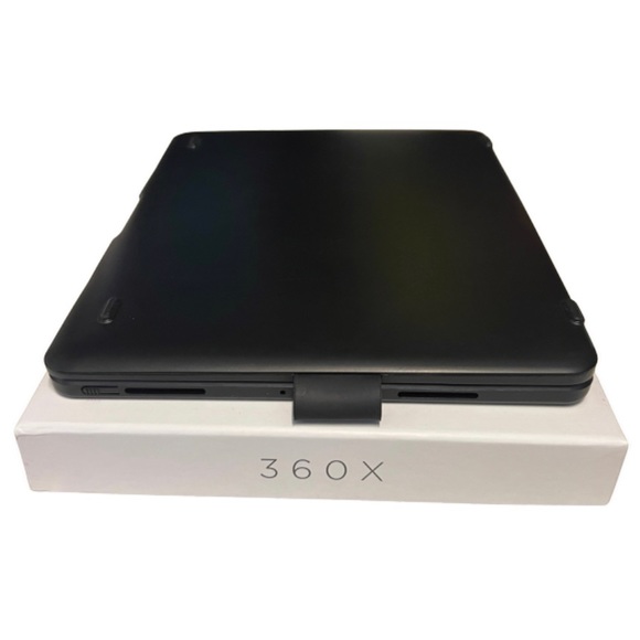 Typecase iPad 11 Pro Case with Keyboard: (11-inch, 2022) - 360° - Picture 4 of 13